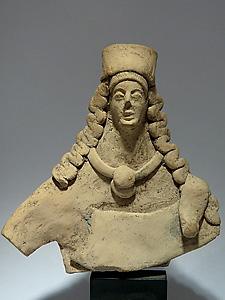 Ex-voto in the form of a female bust - Terracotta